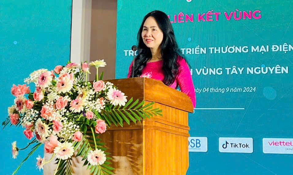 Cục trưởng Cục TMĐT và Kinh tế số Lê Hoàng Oanh