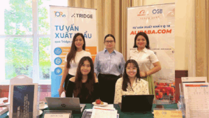 Gian hàng OSB tư vấn dịch vụ xuất khẩu qua Alibaba.com và Tridge tại sự kiện